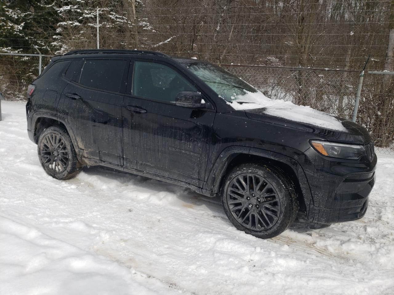 2022 Jeep Compass - Image 4
