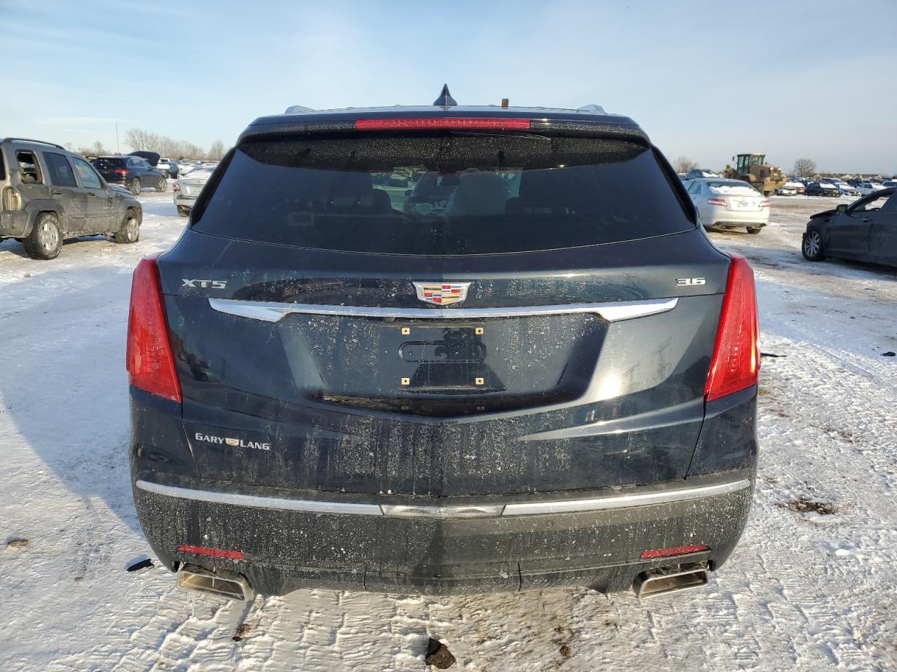 2017 Cadillac XT5 - Image 6