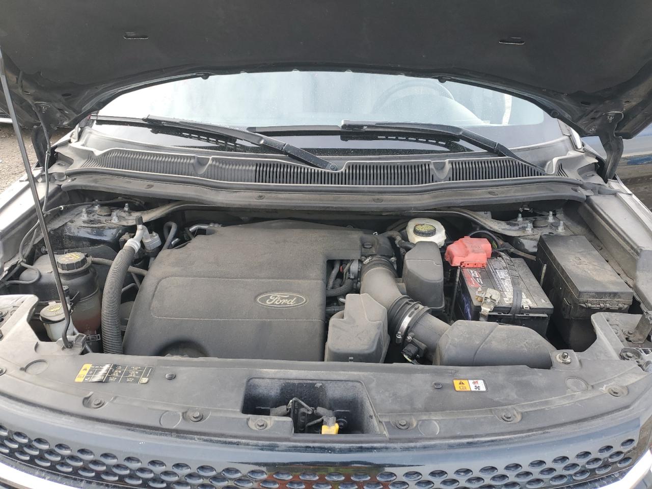 2014 Ford Explorer - Image 12