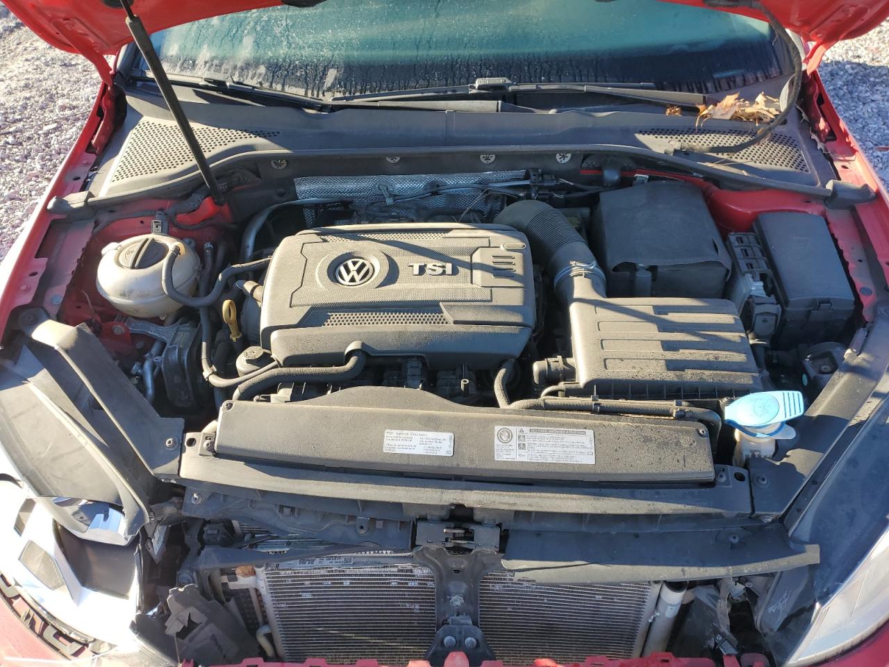 2016 Volkswagen Golf - Image 11