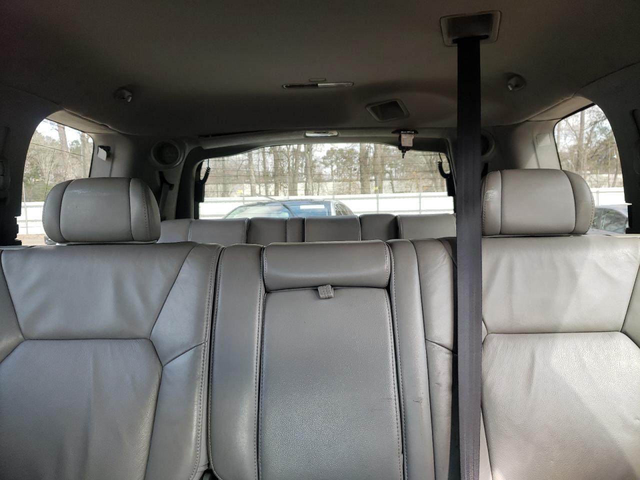 2010 Honda Pilot - Image 10