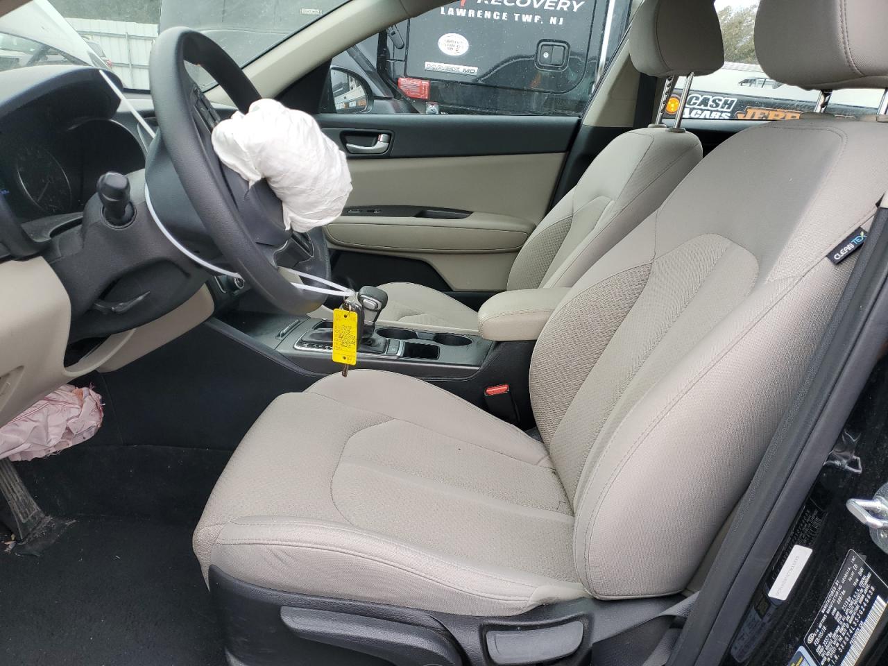 2018 Kia Optima - Image 7