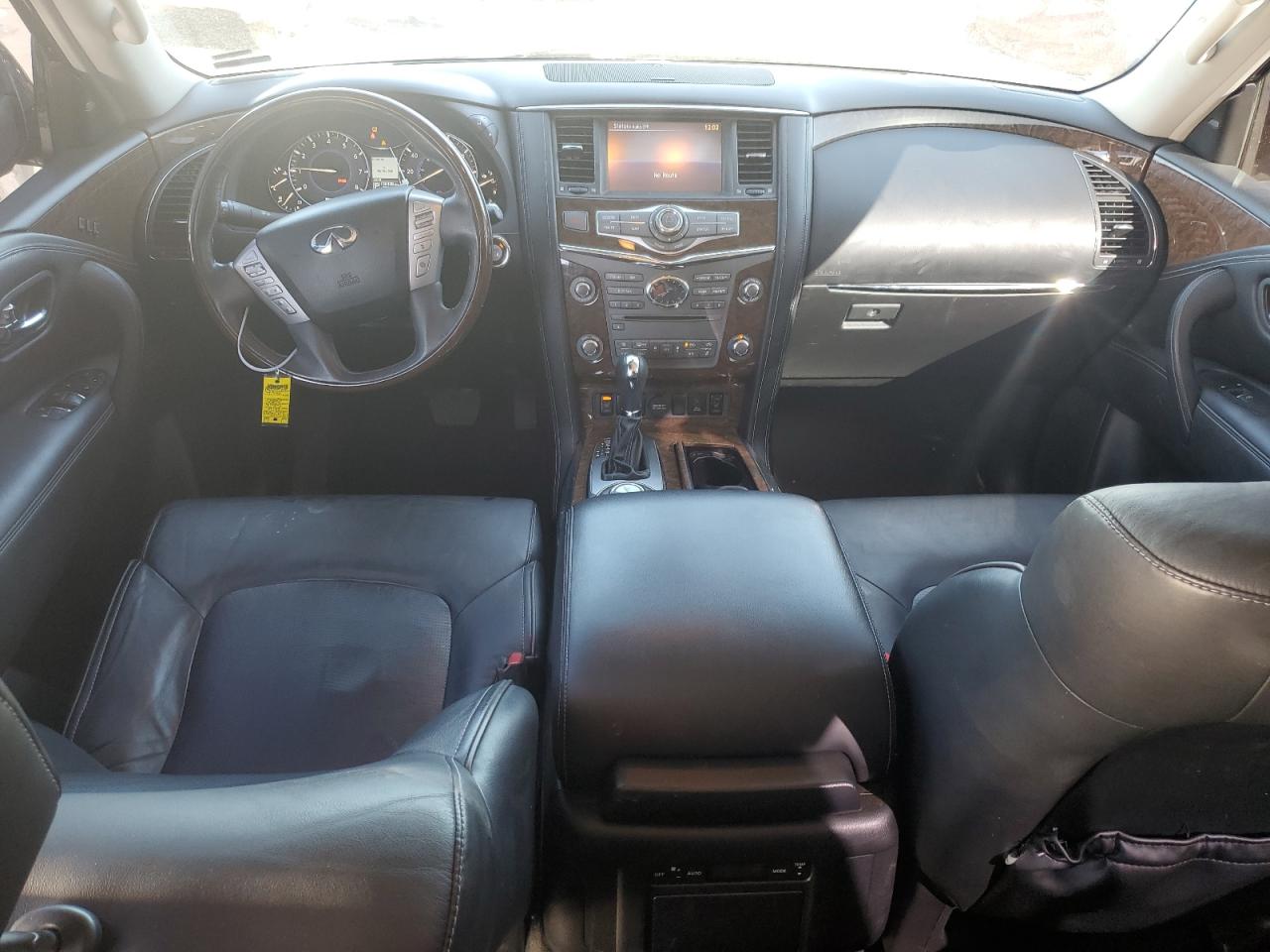 2016 Infiniti QX80 - Image 8
