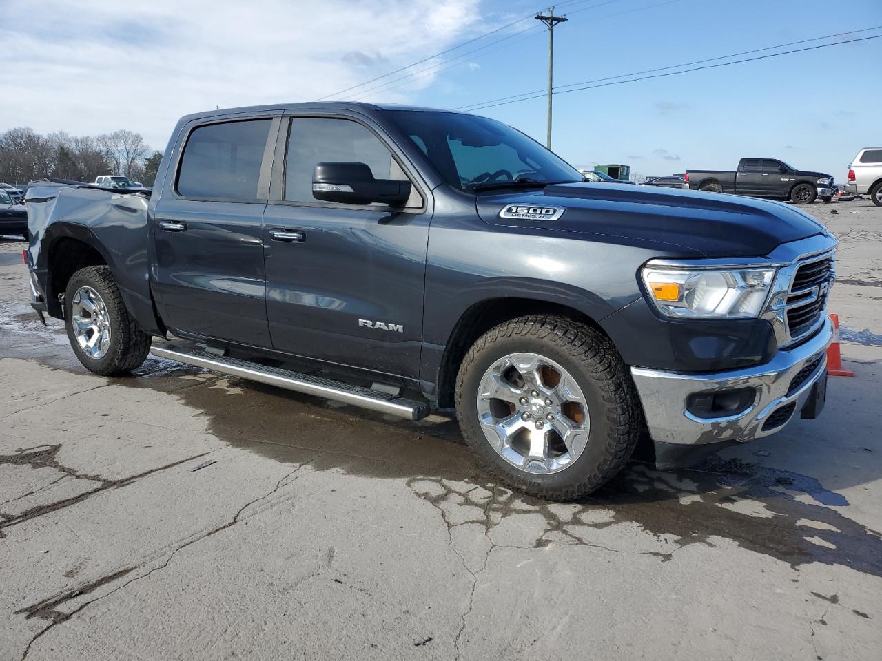2019 RAM 1500 - Image 4