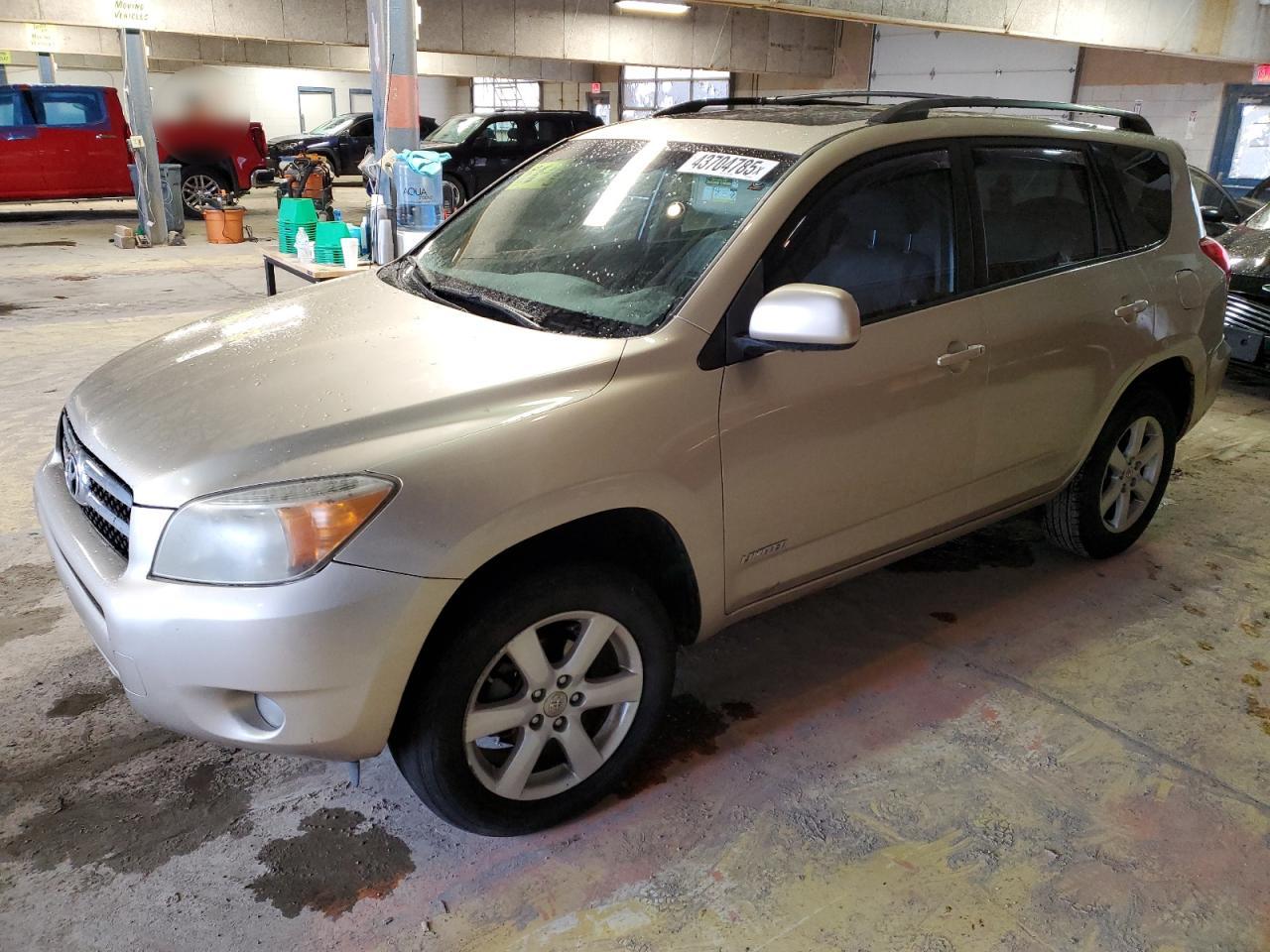 2007 Toyota RAV 4 - Image 1