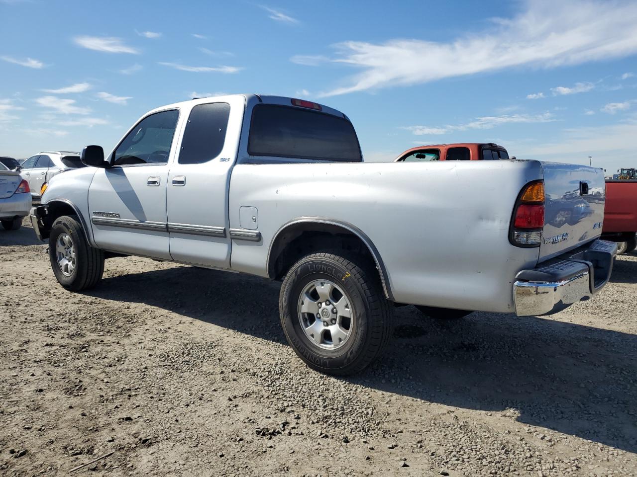 2000 Toyota Tundra - Image 2