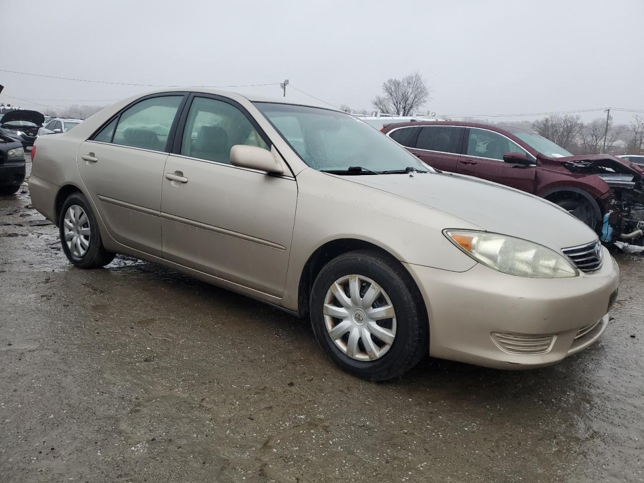 2005 Toyota Camry - Image 4
