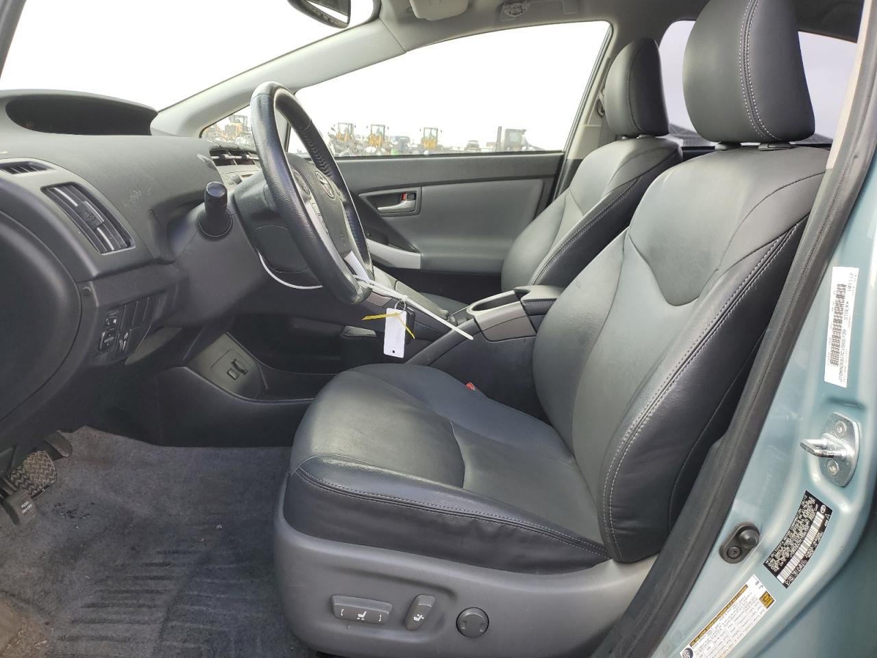2012 Toyota Prius - Image 7