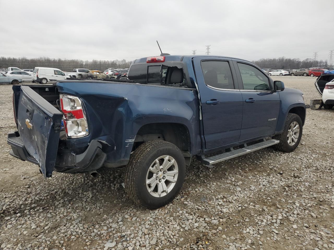 2020 Chevrolet Colorado - Image 3