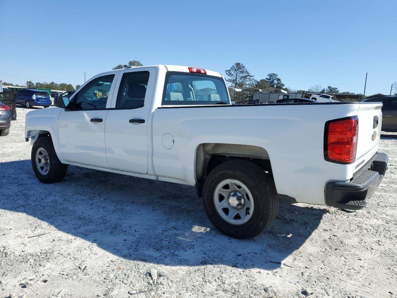 2014 Chevrolet Silverado - Image 2