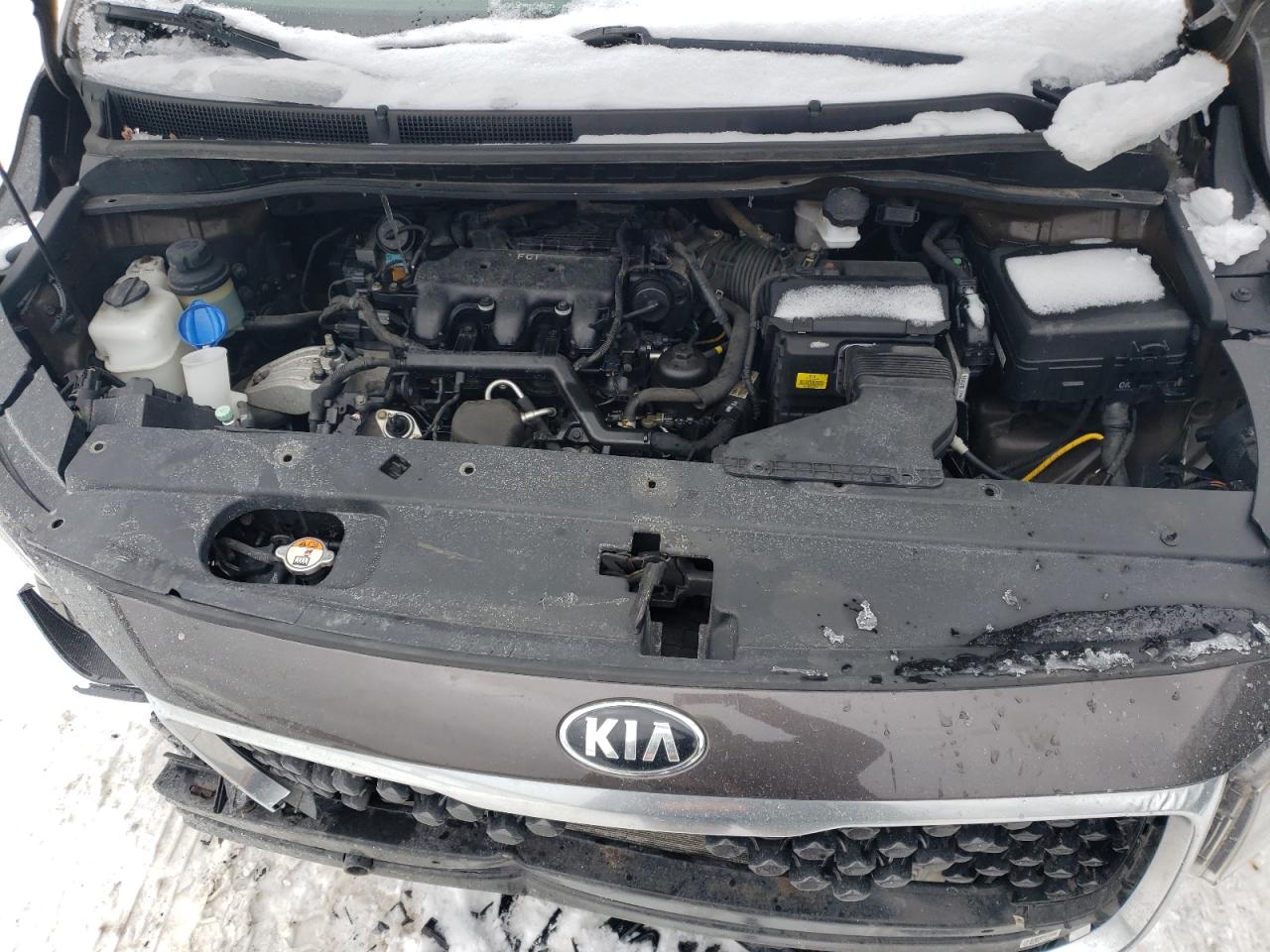 2017 Kia Sedona - Image 12