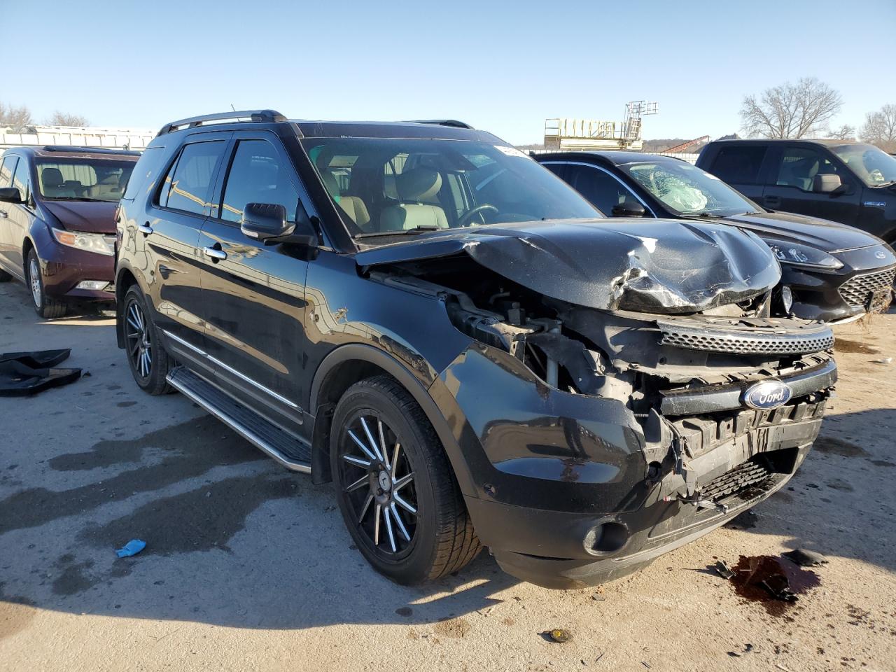 2015 Ford Explorer - Image 4