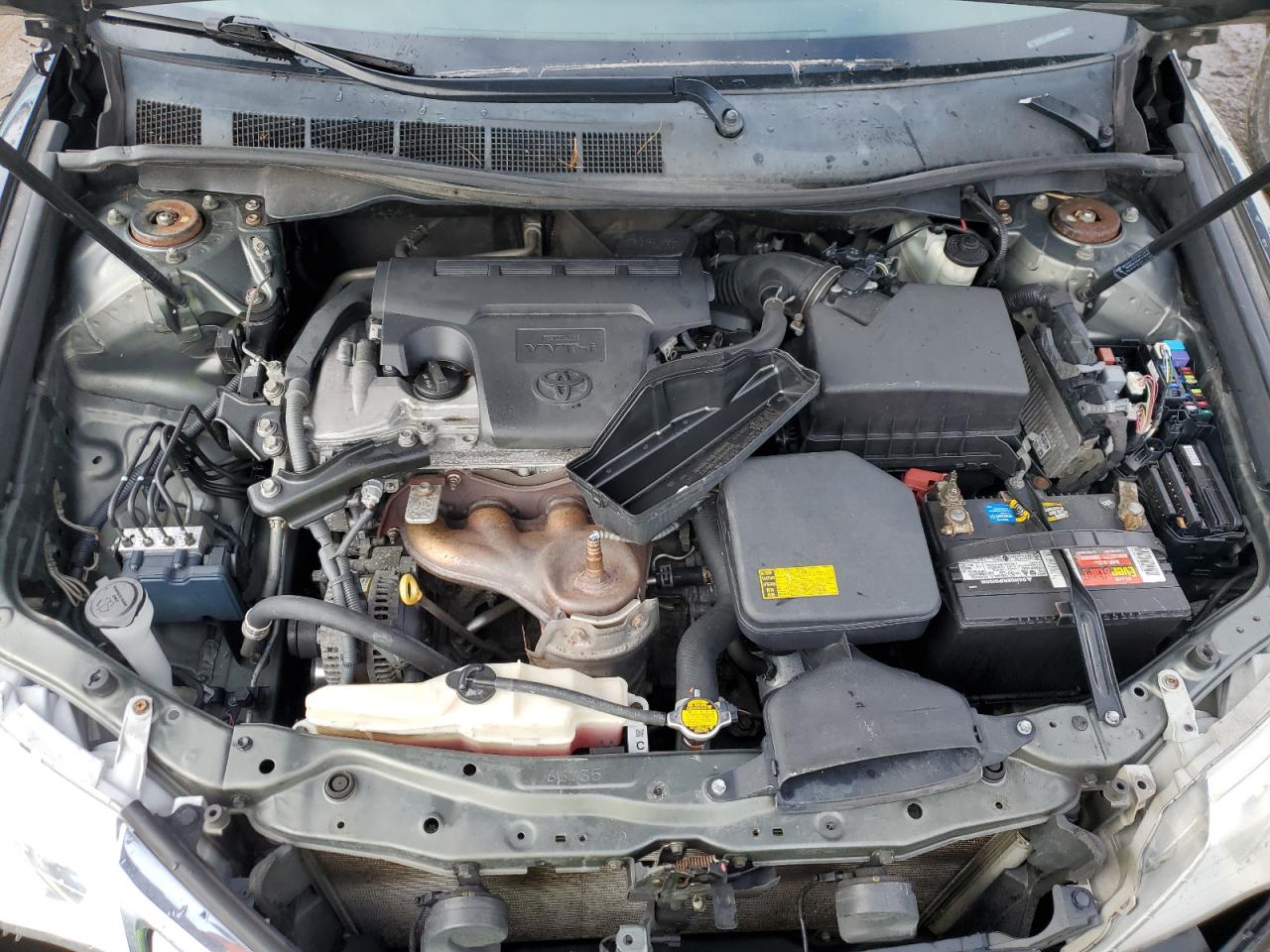 2014 Toyota Camry - Image 11