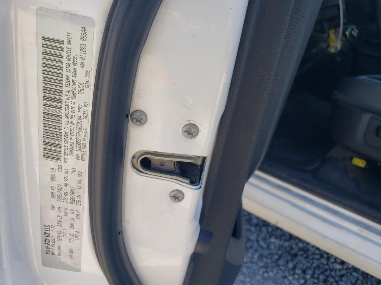 2017 RAM 1500 - Image 12