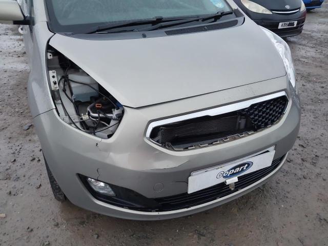 2014 KIA VENGA 3 SA