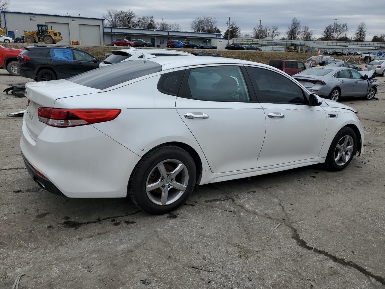 2016 Kia Optima - Image 3