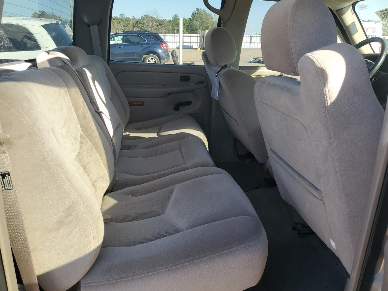 2005 GMC Sierra - Image 10