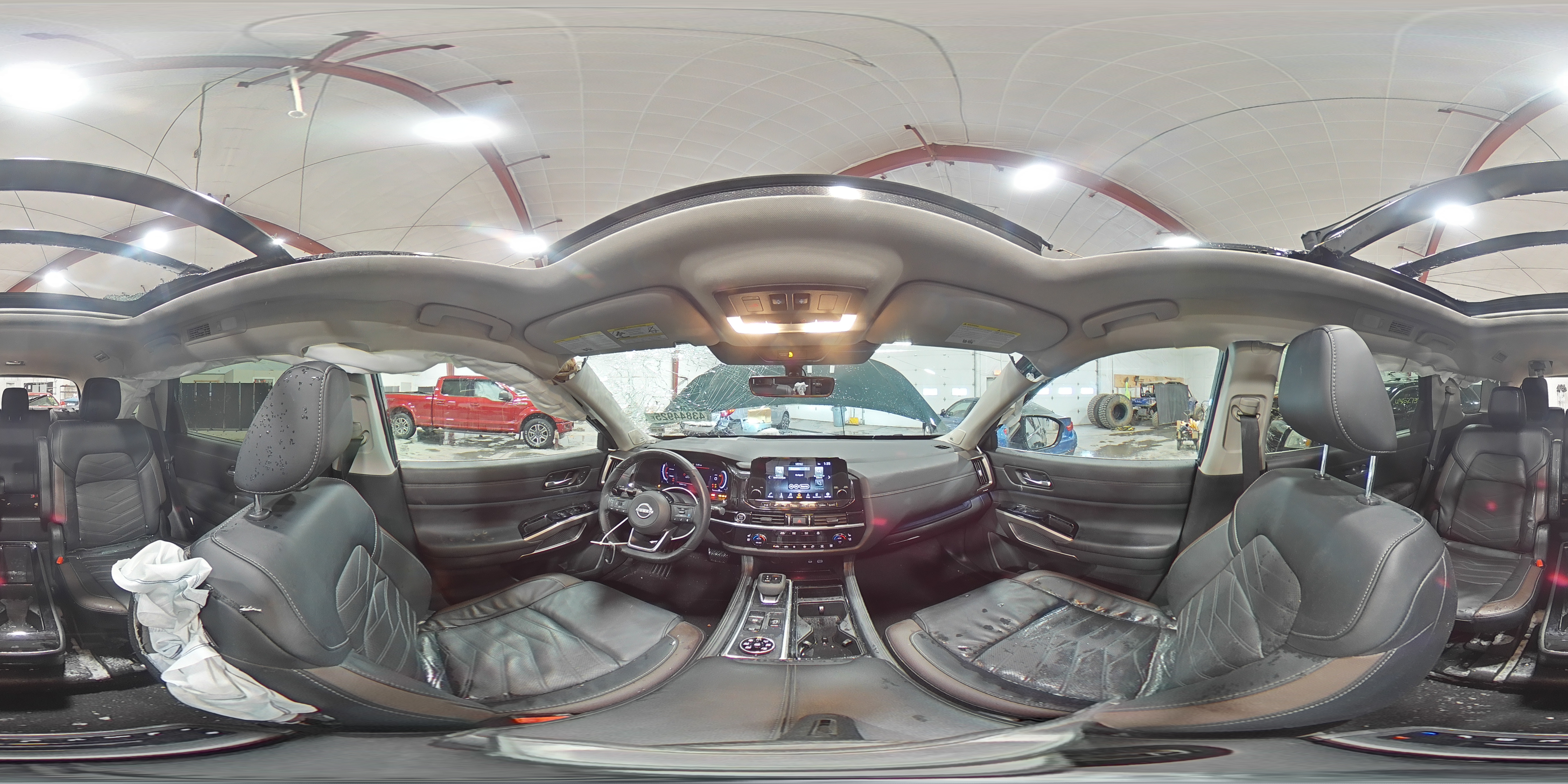 2024 Nissan Pathfinder - Image 16