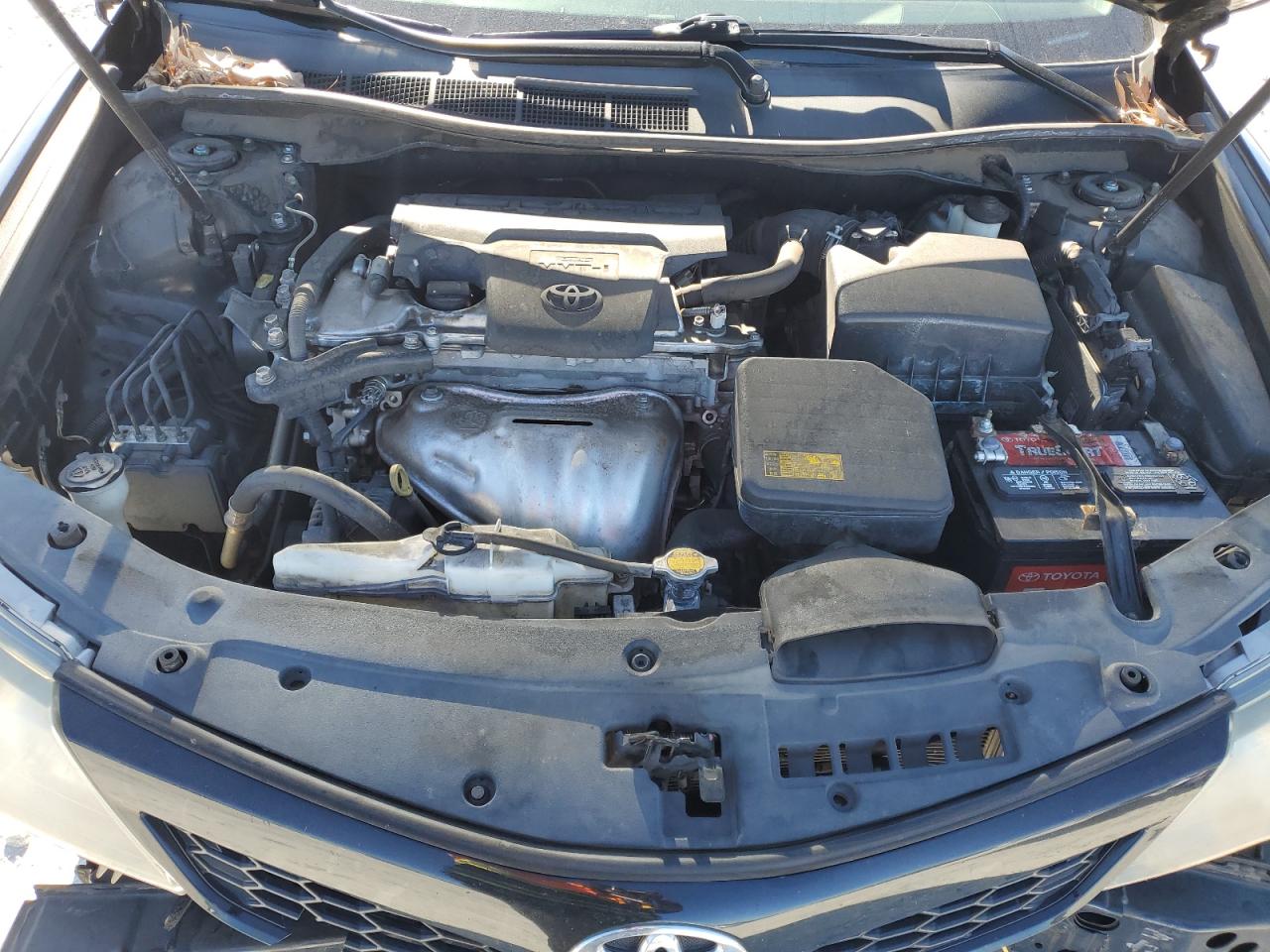 2014 Toyota Camry - Image 11