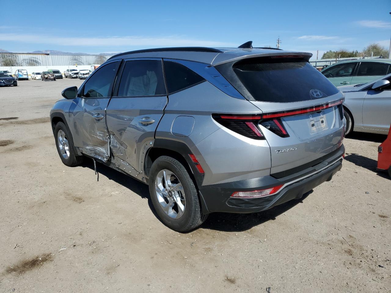 2023 Hyundai Tucson - Image 2