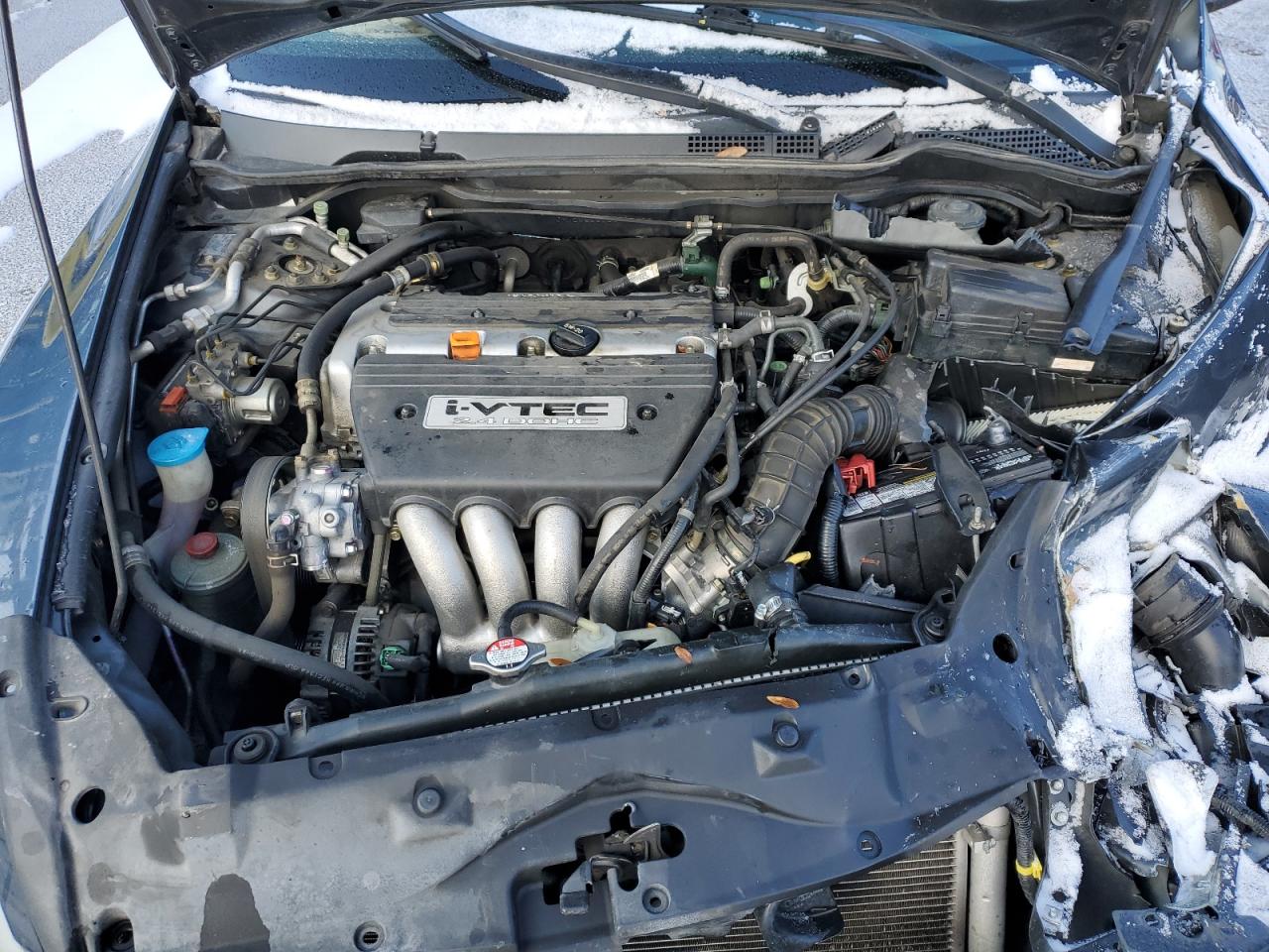 2003 Honda Accord - Image 13