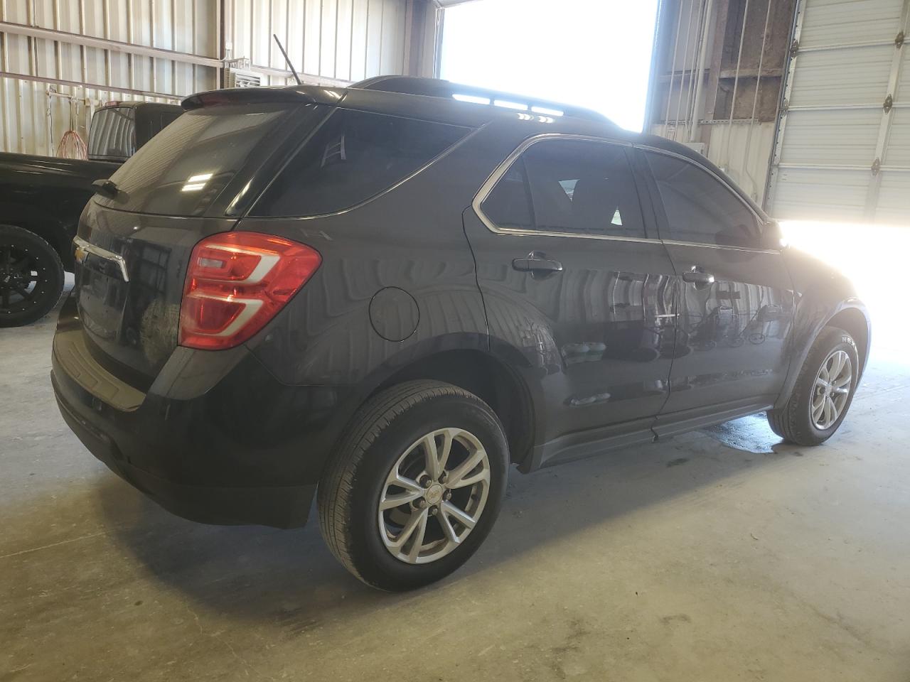 2016 Chevrolet Equinox - Image 3