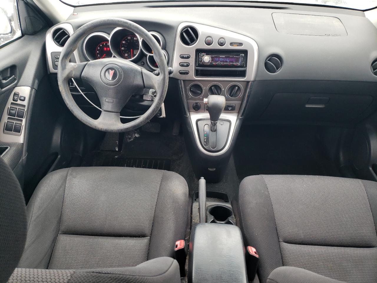 2005 Pontiac Vibe - Image 8