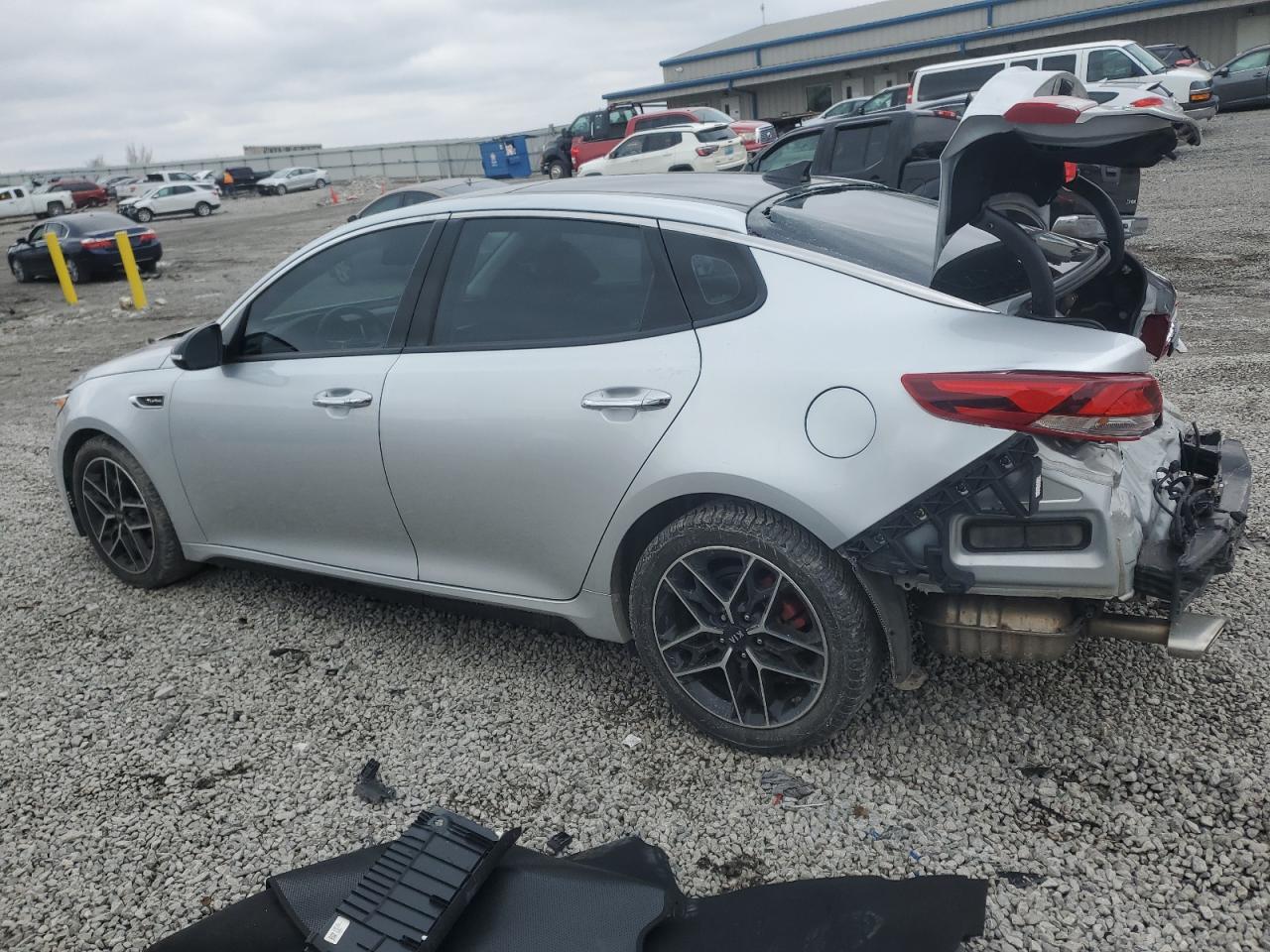2020 Kia Optima - Image 2
