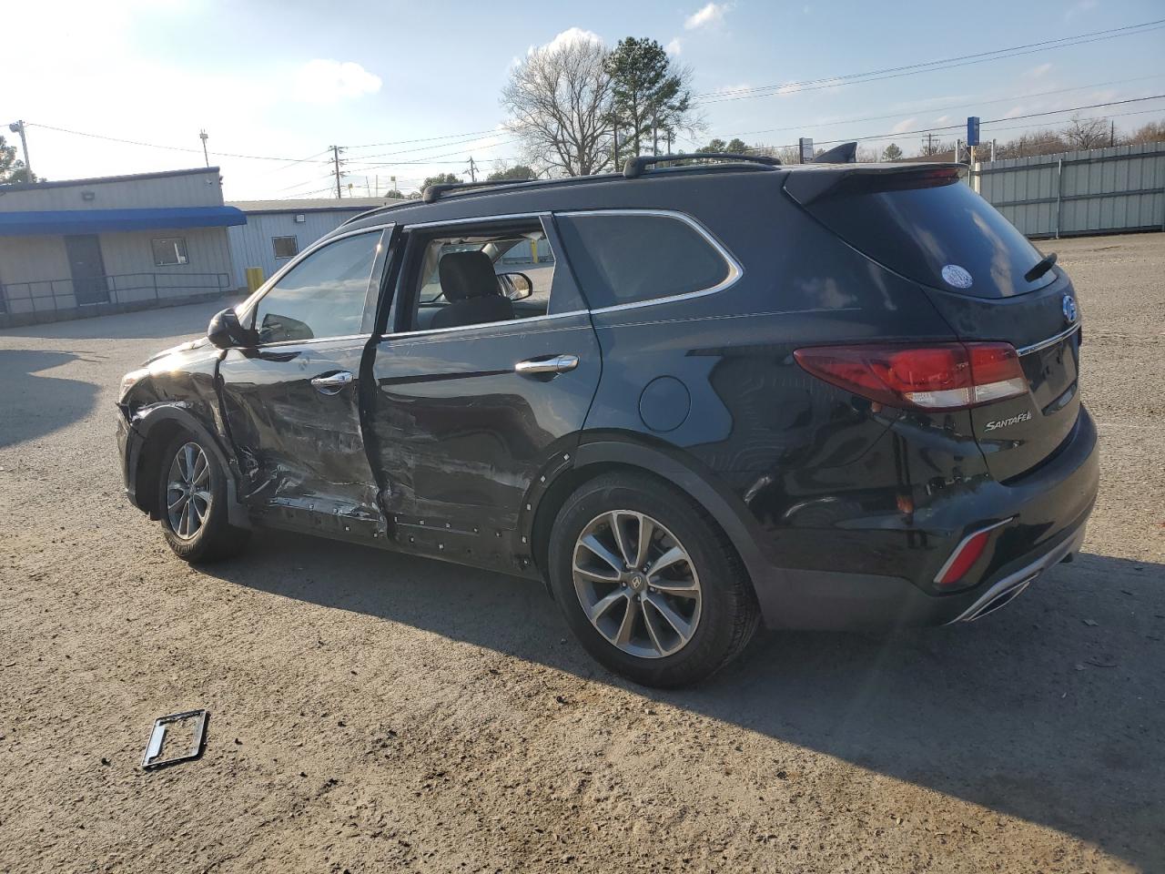 2017 Hyundai Santa Fe - Image 2