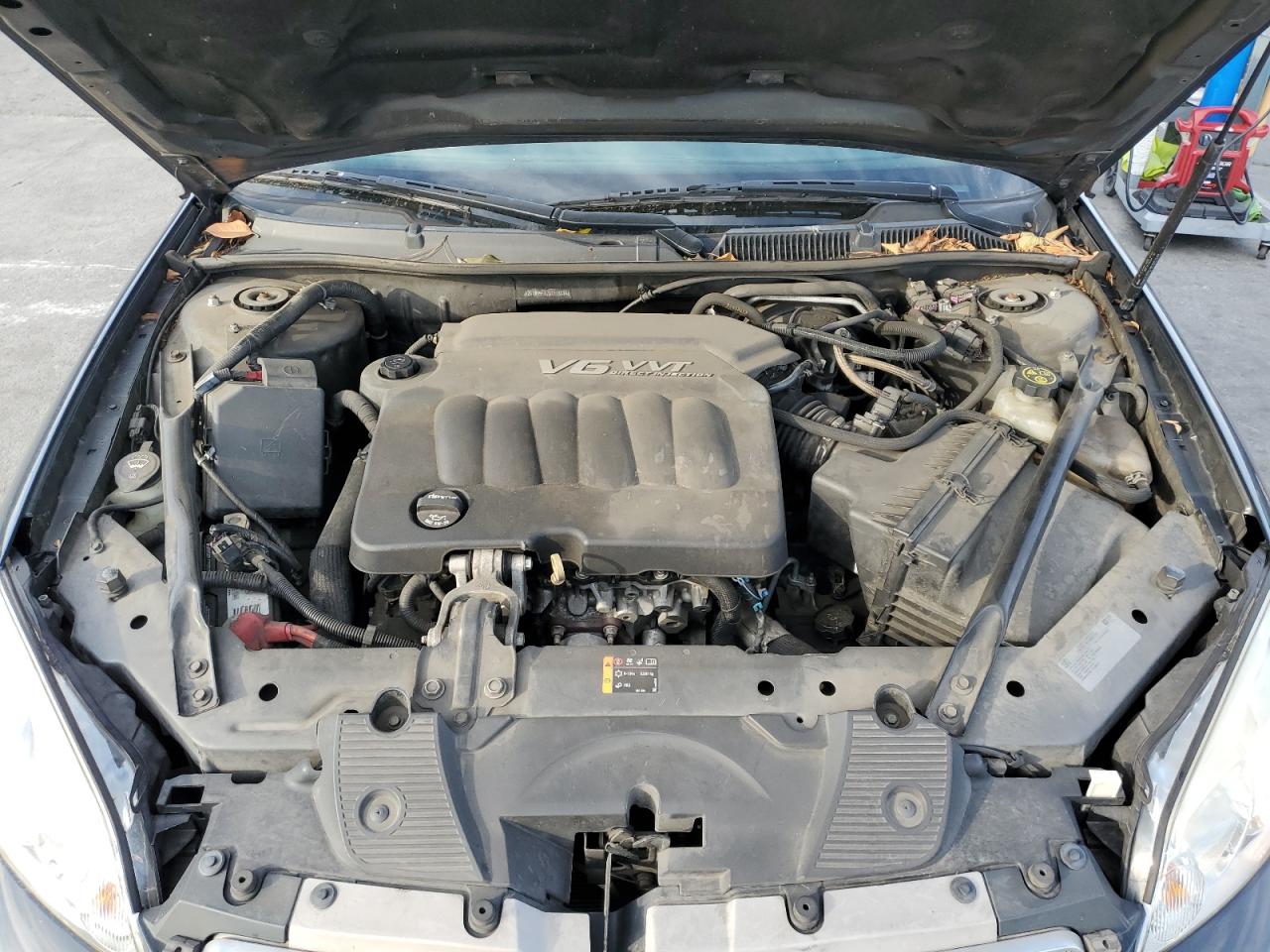2016 Chevrolet Impala - Image 11