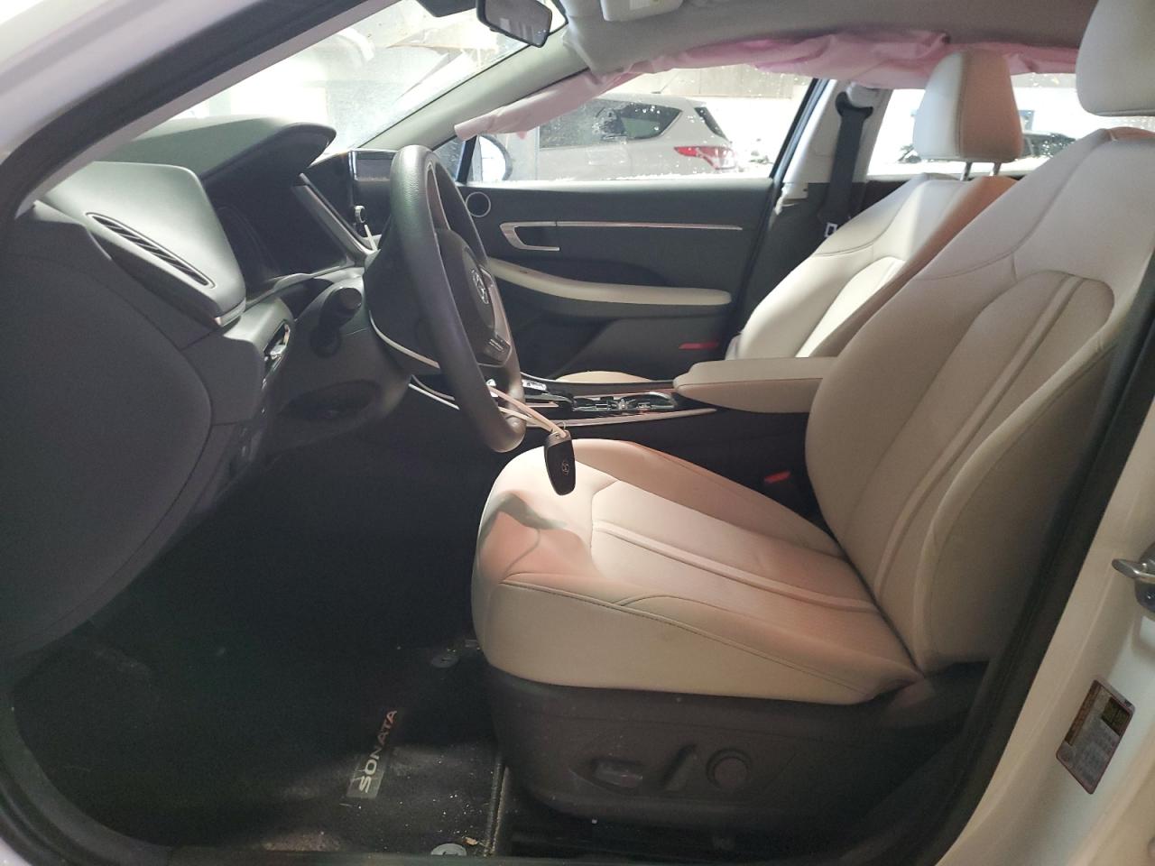 2023 Hyundai Sonata - Image 7