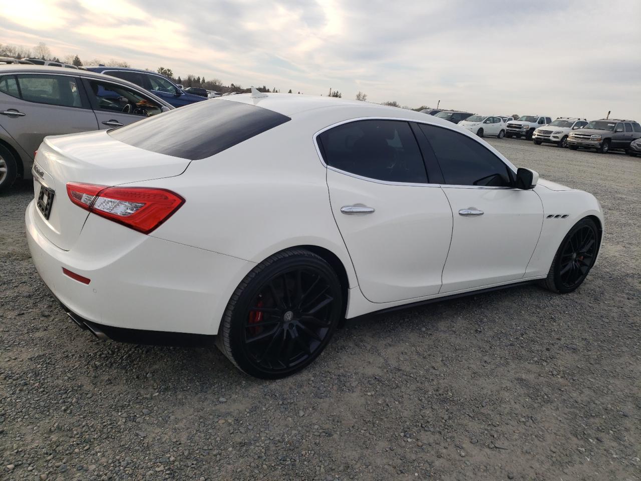 2015 Maserati Ghibli - Image 3