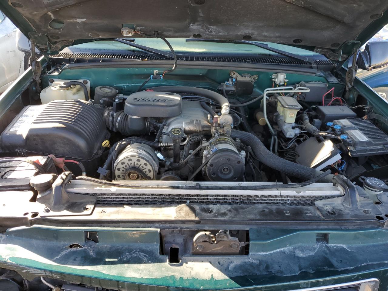 1997 GMC Sierra - Image 11