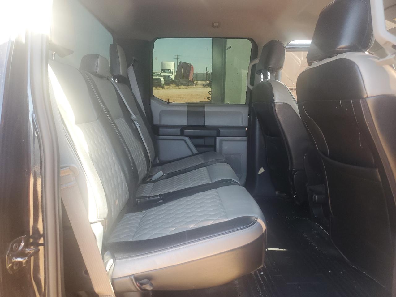 2019 Ford F450 - Image 6