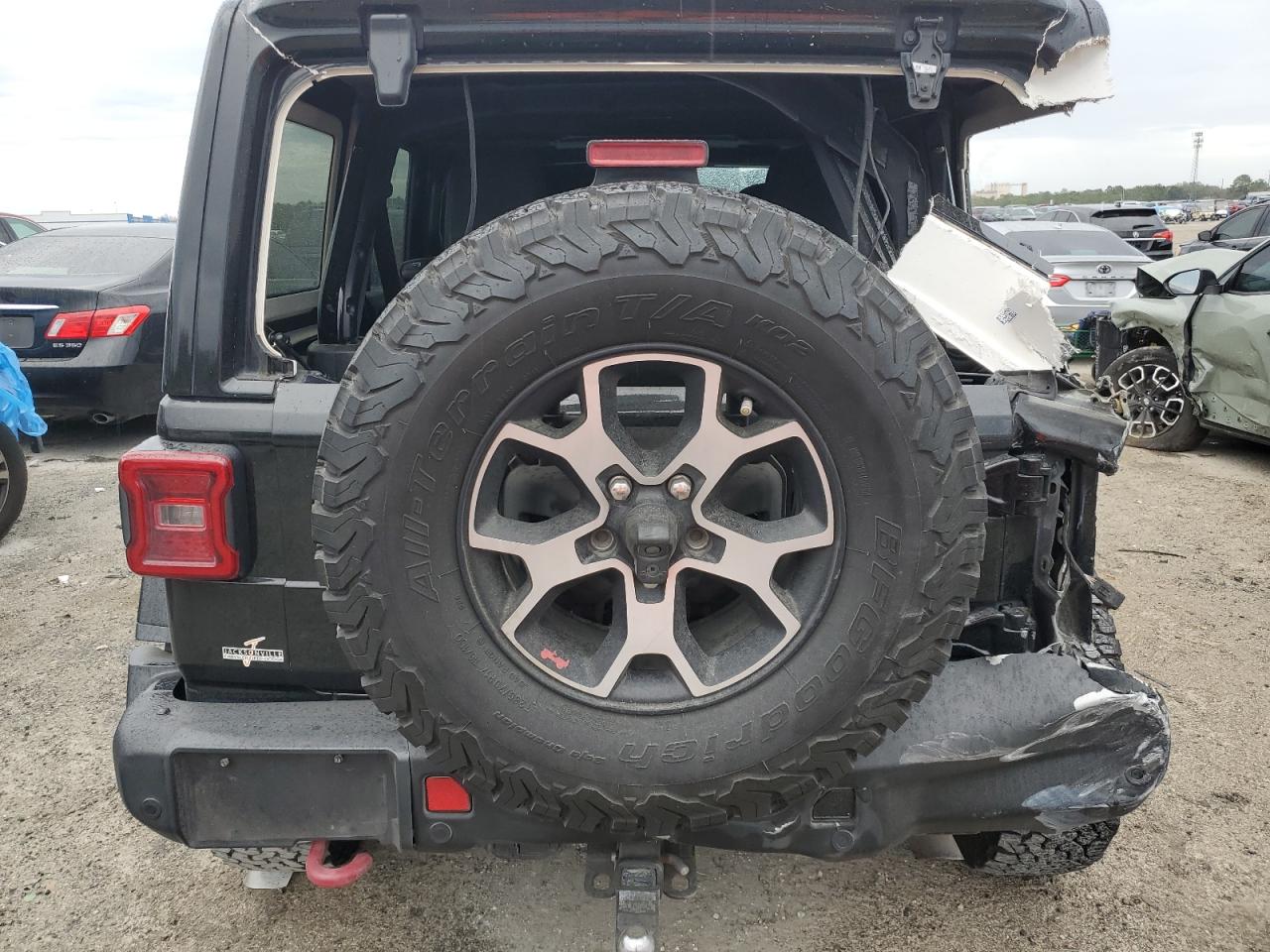 2019 Jeep Wrangler - Image 6