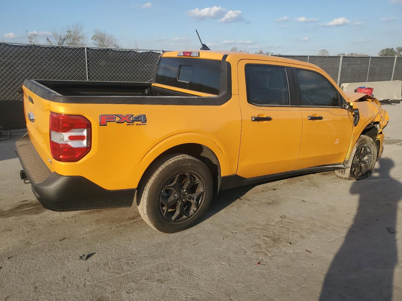 2023 Ford Maverick - Image 3
