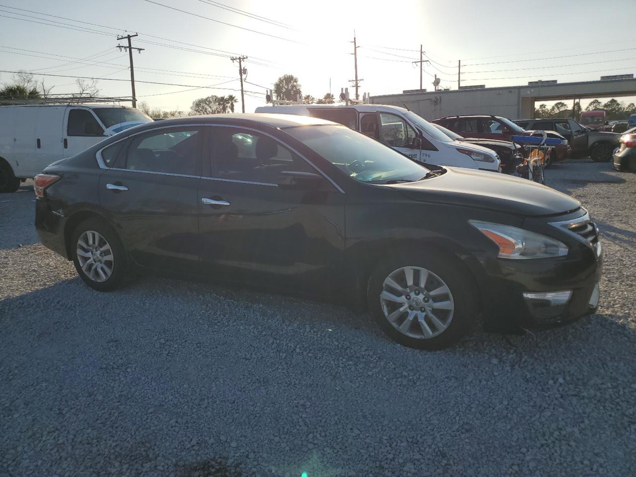 2014 Nissan Altima - Image 4