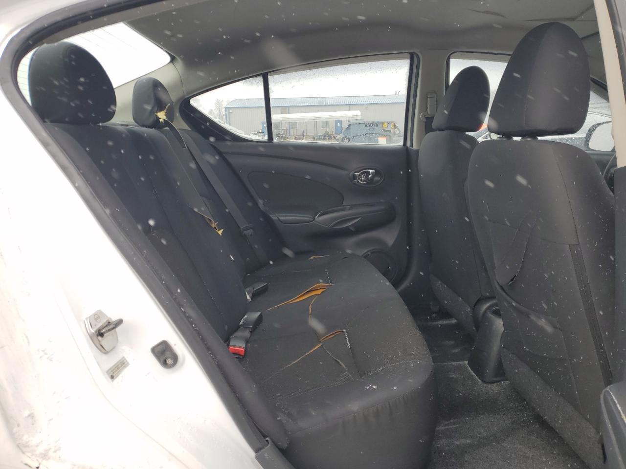 2013 Nissan Versa - Image 11