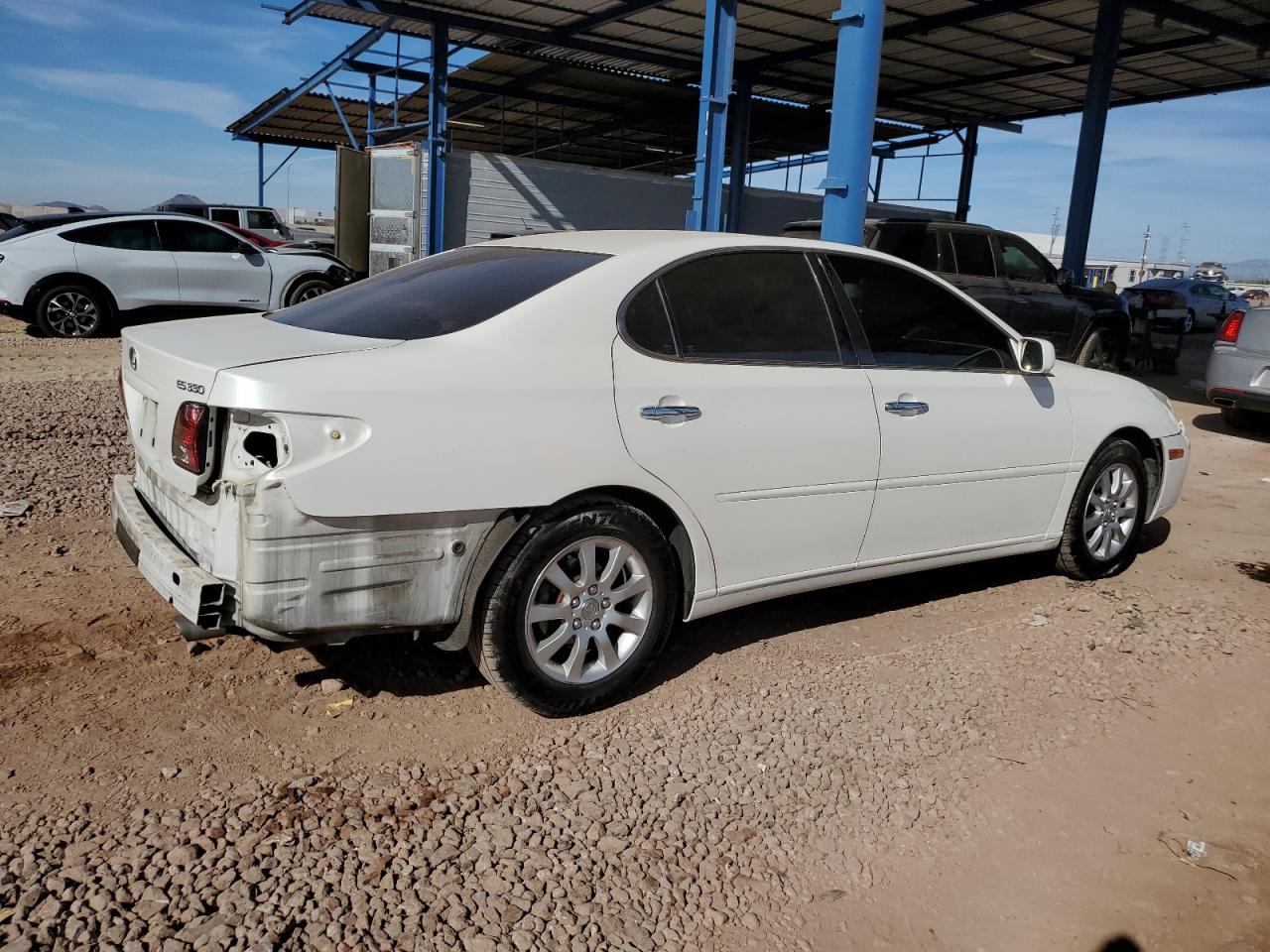 2004 Lexus ES - Image 3