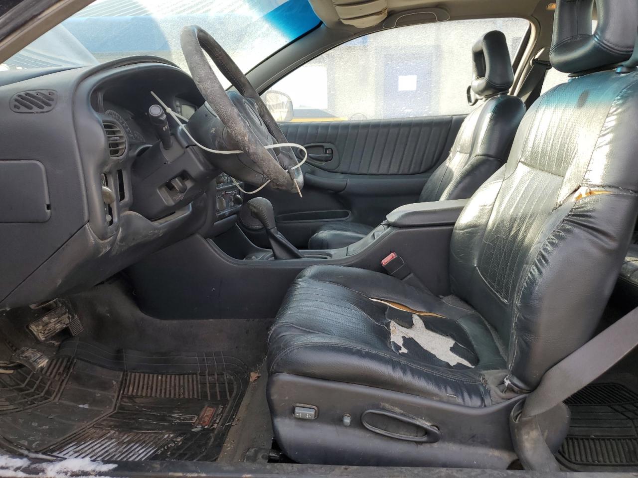 2001 Pontiac Grand Prix - Image 7