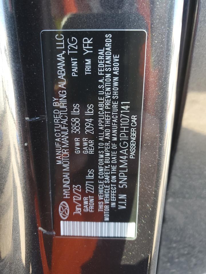 2023 Hyundai Elantra - Image 13