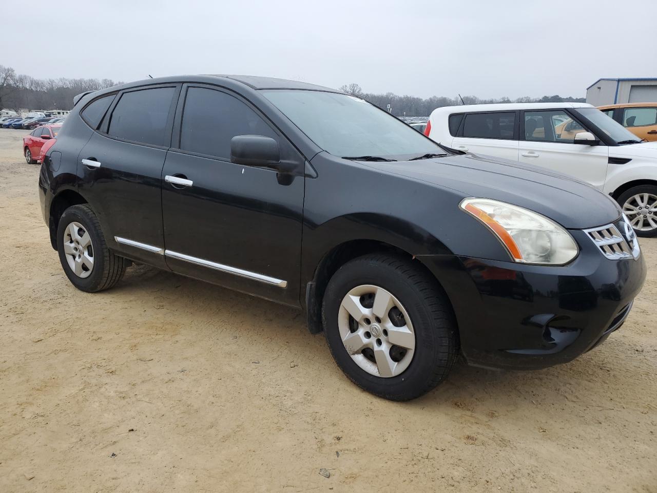2013 Nissan Rogue - Image 4