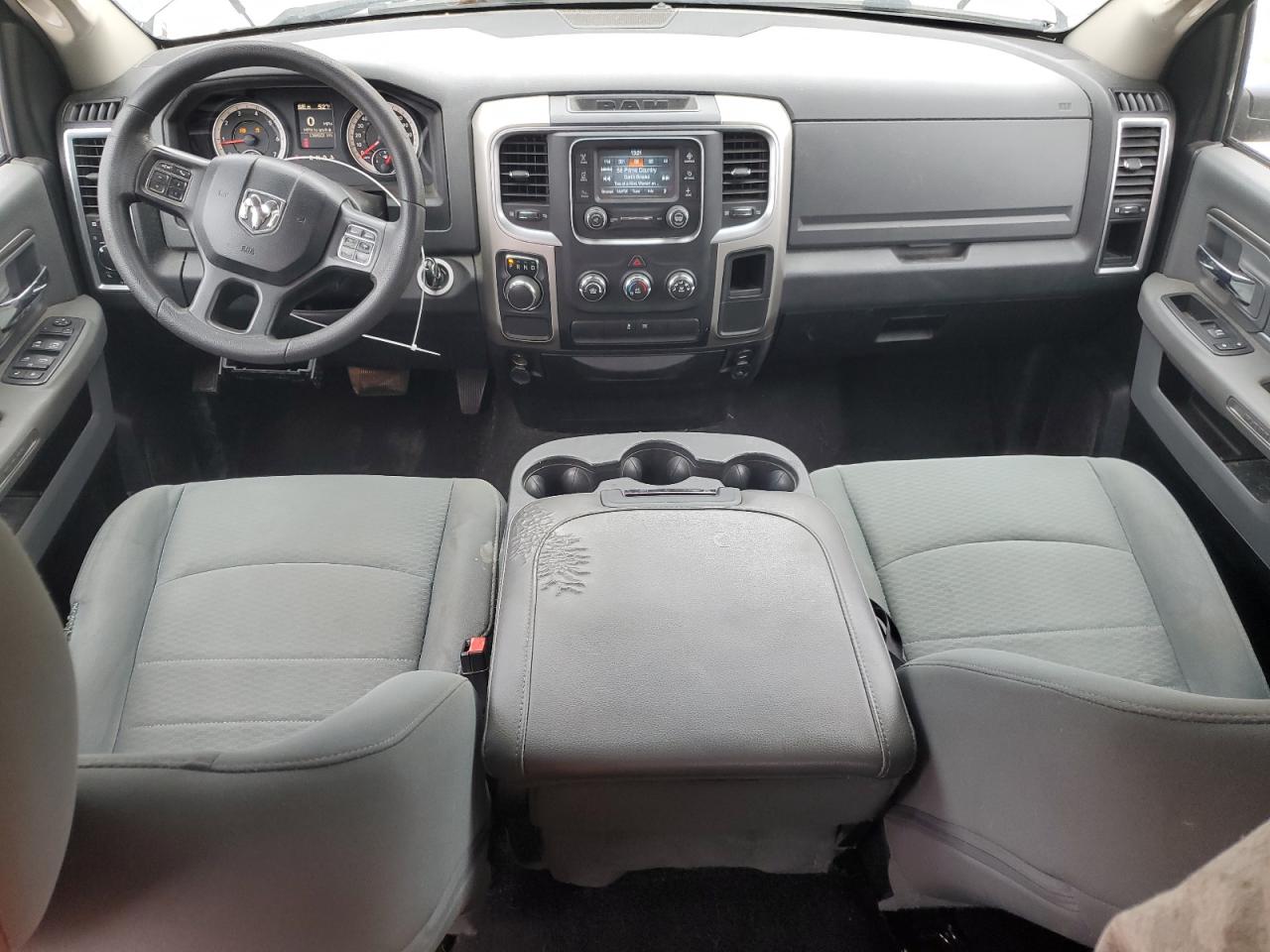 2016 RAM 1500 - Image 8