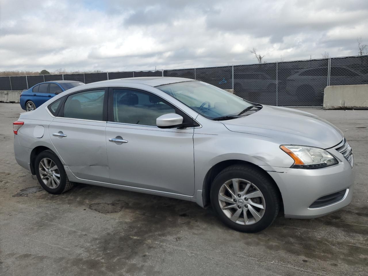 2015 Nissan Sentra - Image 4