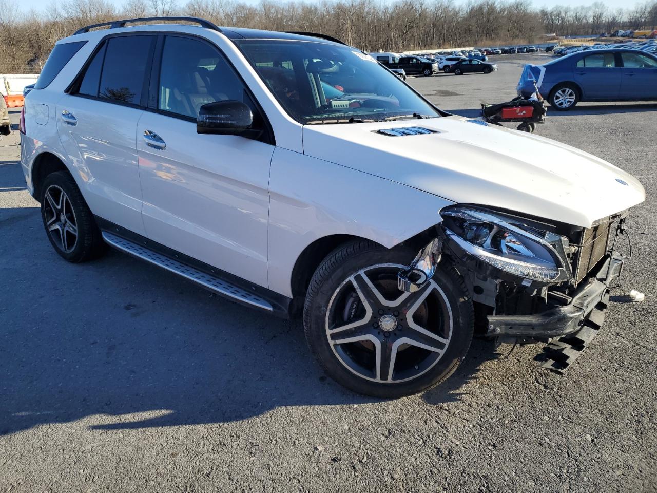 2017 Mercedes-Benz GLE - Image 4