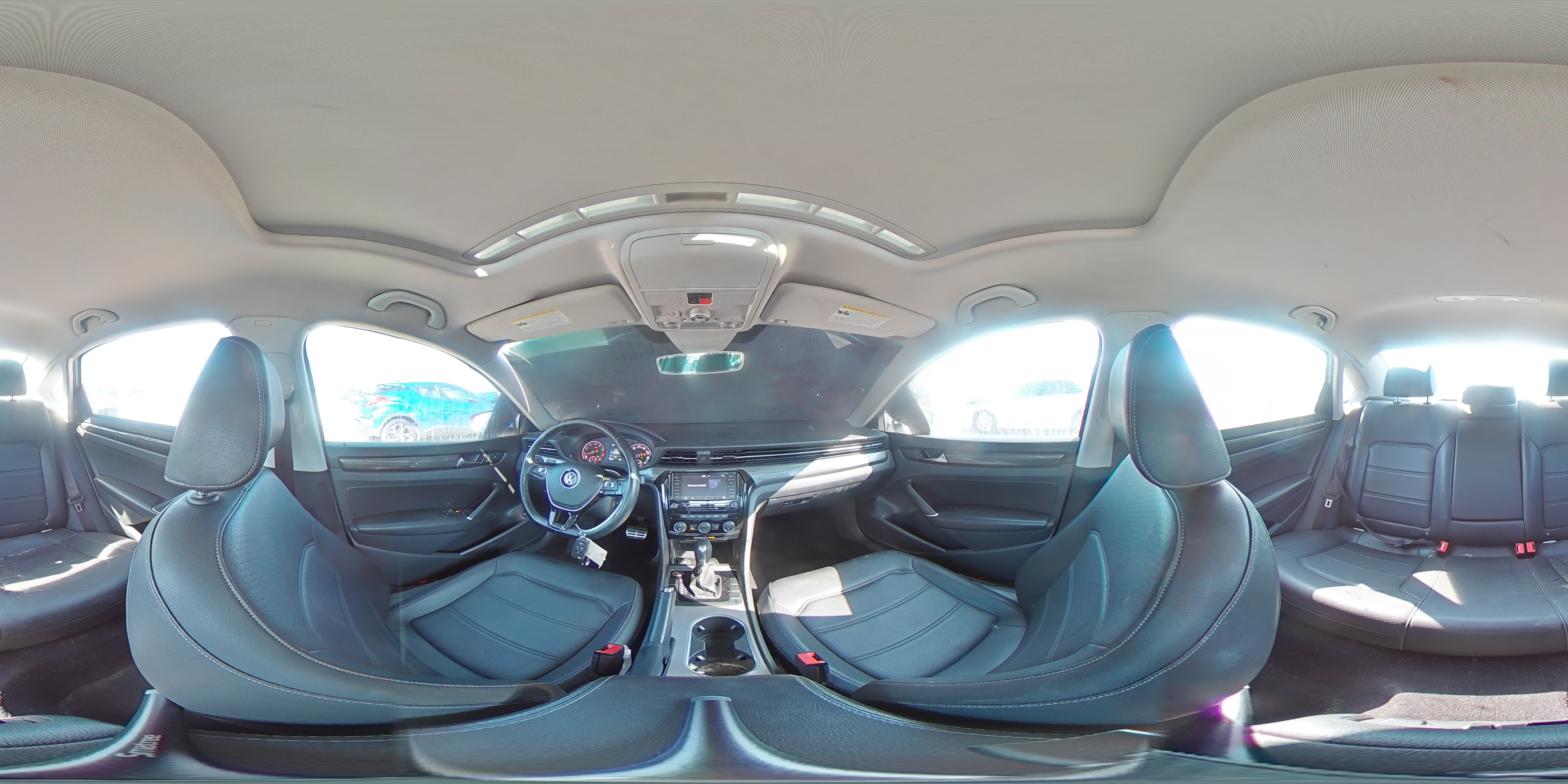 2020 Volkswagen Passat - Image 15