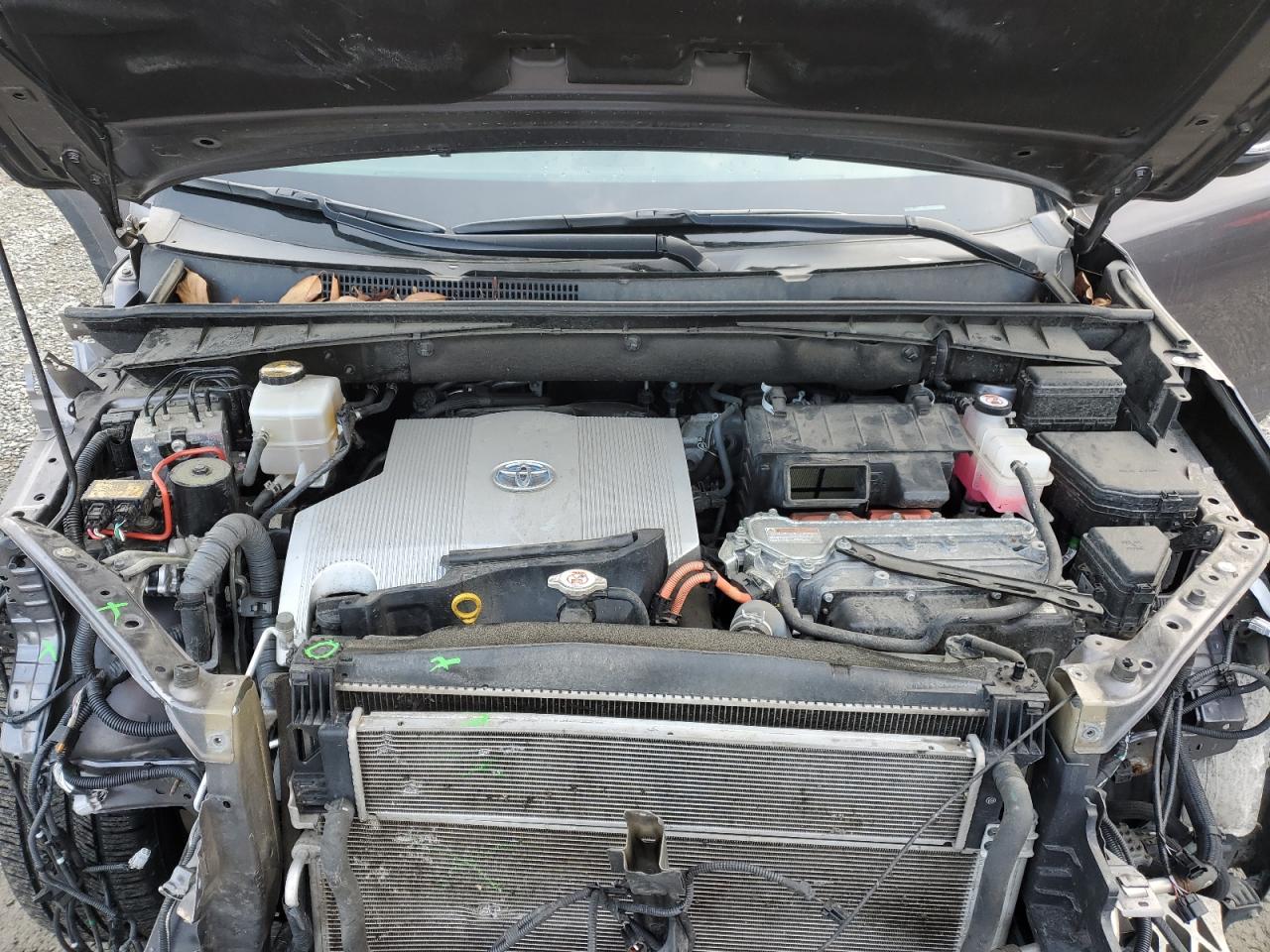 2019 Toyota Highlander - Image 12