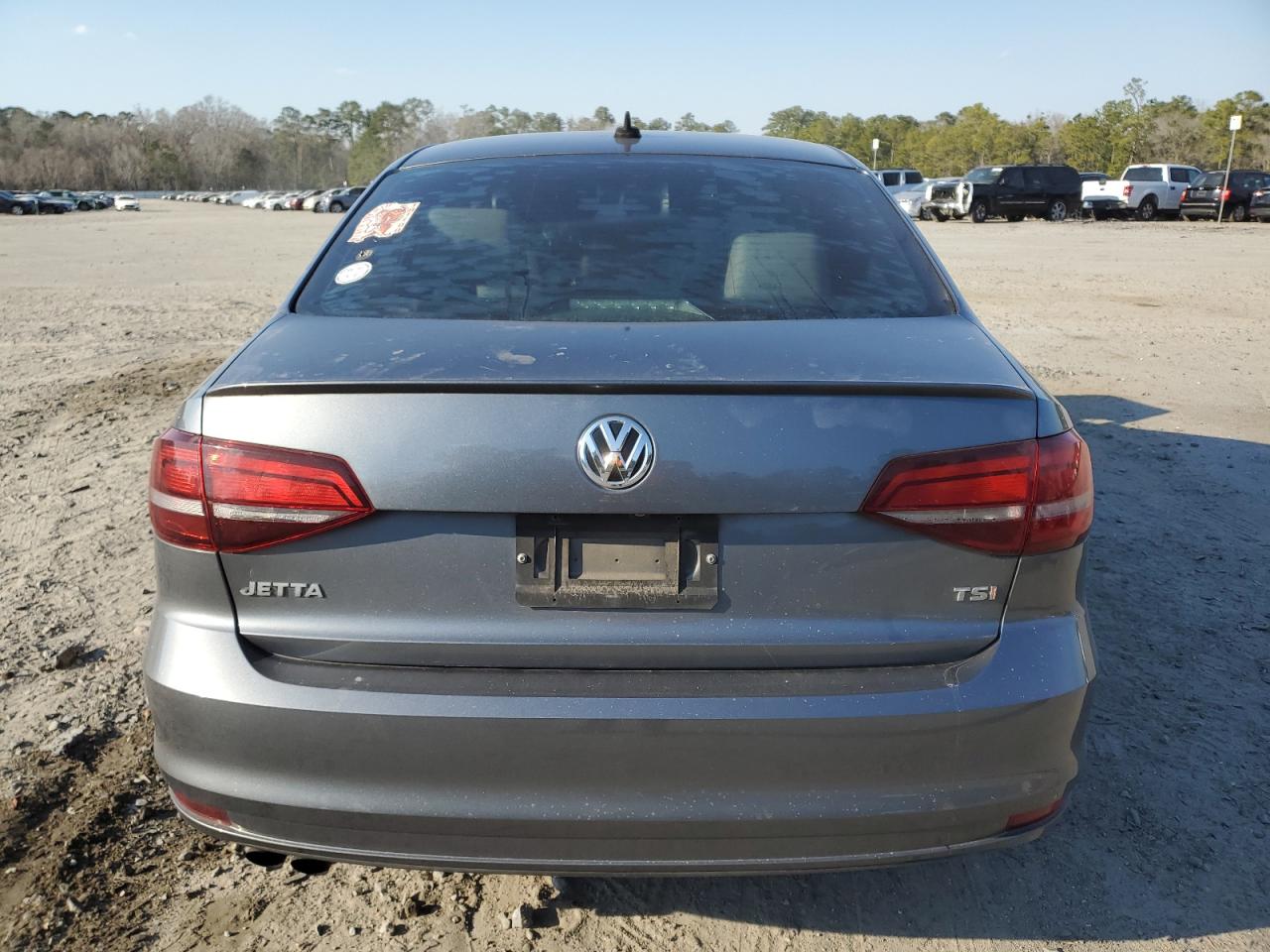 2016 Volkswagen Jetta - Image 6