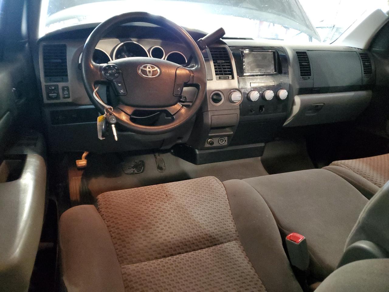 2010 Toyota Tundra - Image 8