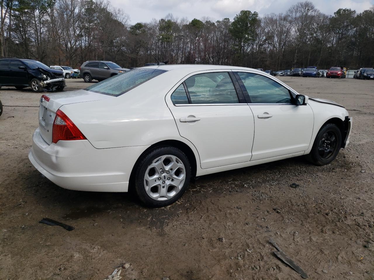 2011 Ford Fusion - Image 3
